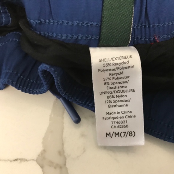 ROOTS Boys Swimsuit Shorts Trunks Size M 7/8 Red and Navy NWT - Picture 5 of 8